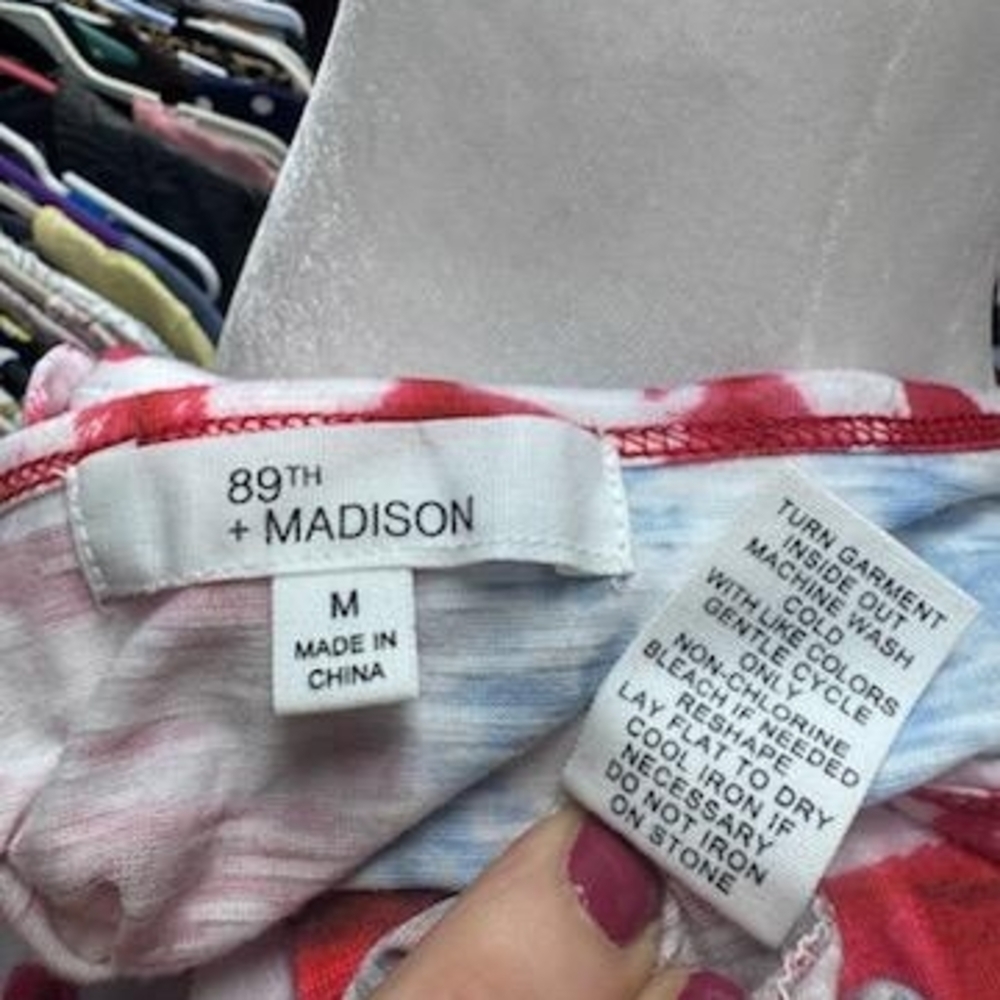 89th & Madison Red White and Blue Asymmetrical Short Sleeve Top - Picture 2 of 6